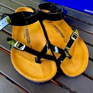 Birkenstock yara patent black with gold buckles ankle sandals women 11 42